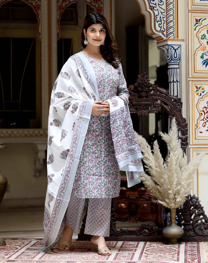 Miravan Women's Blue Cotton Kurta Set for Women - Image 2